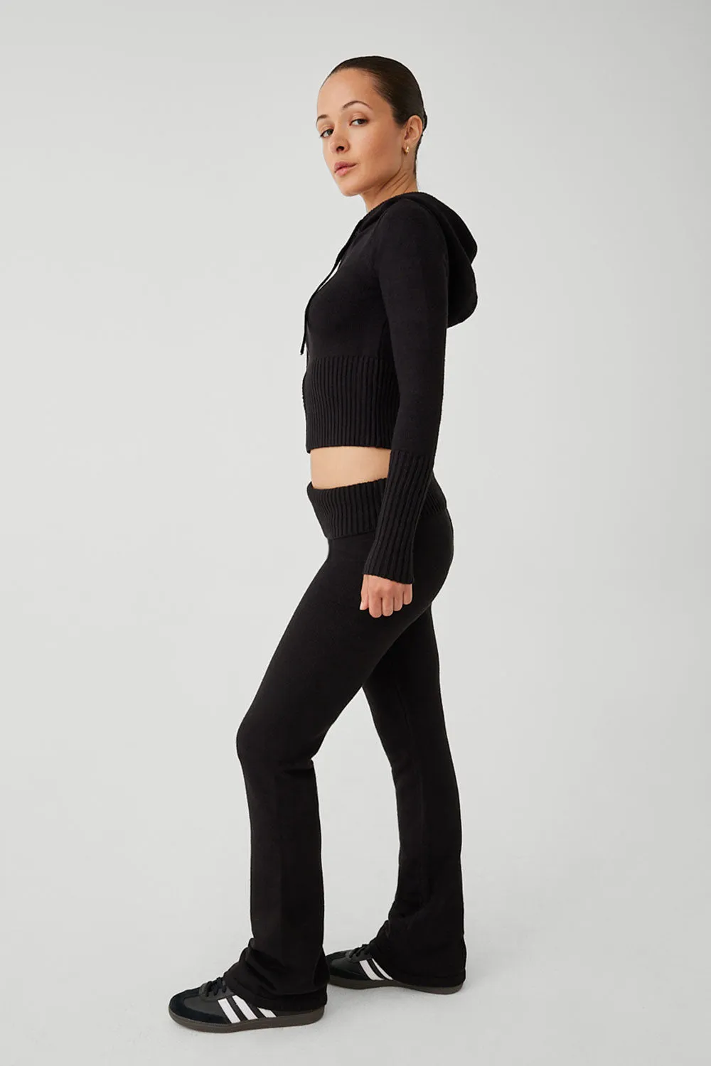 Fleur Cloud Knit Low Rise Pant - Black