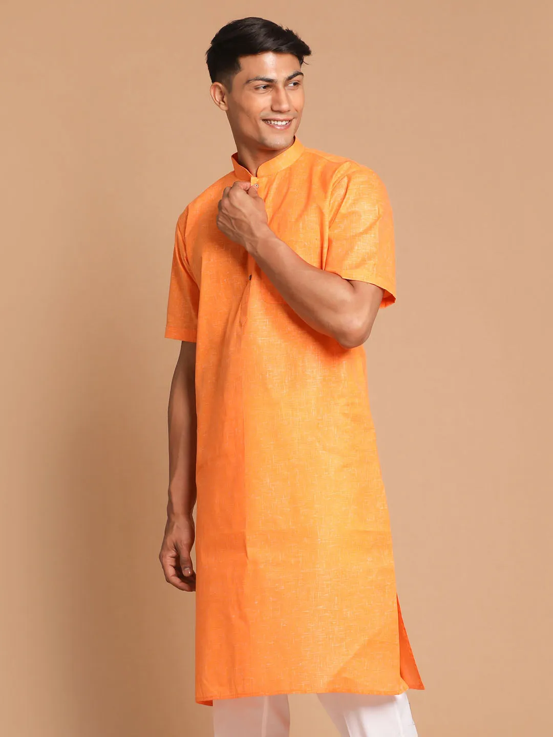 VM By VASTRAMAY Men's Orange Cotton Blend Solid Kurta